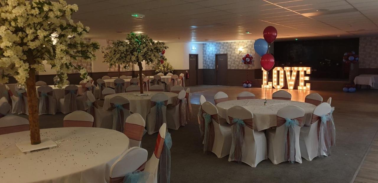 The Kingstanding Inn Birmingham Buitenkant foto